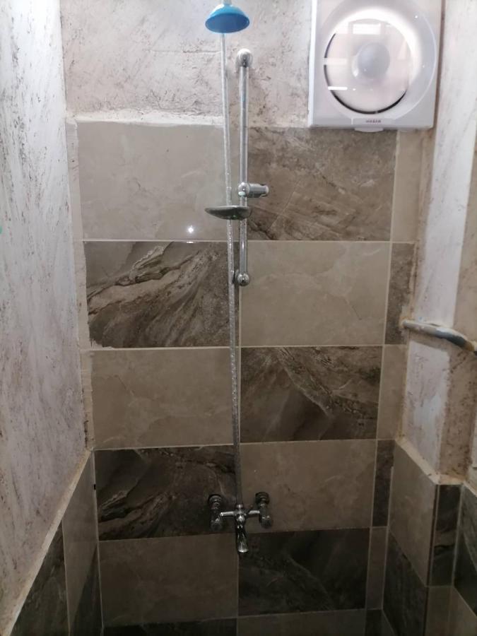 Guest House Hazem Al Azraq ash Shamālī Kültér fotó